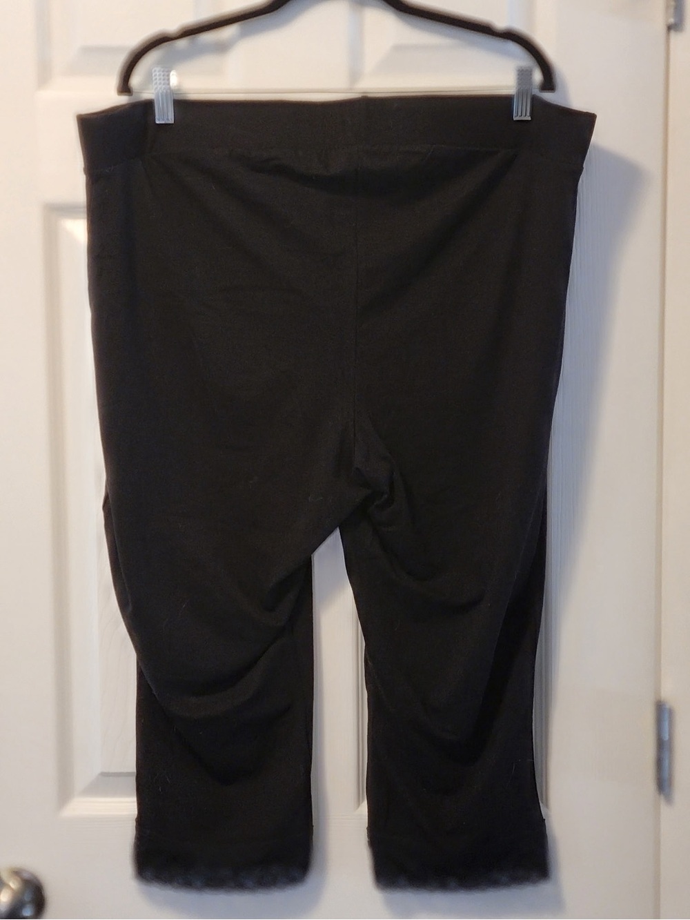 Torrid Black Capri Pants with Lace Trim